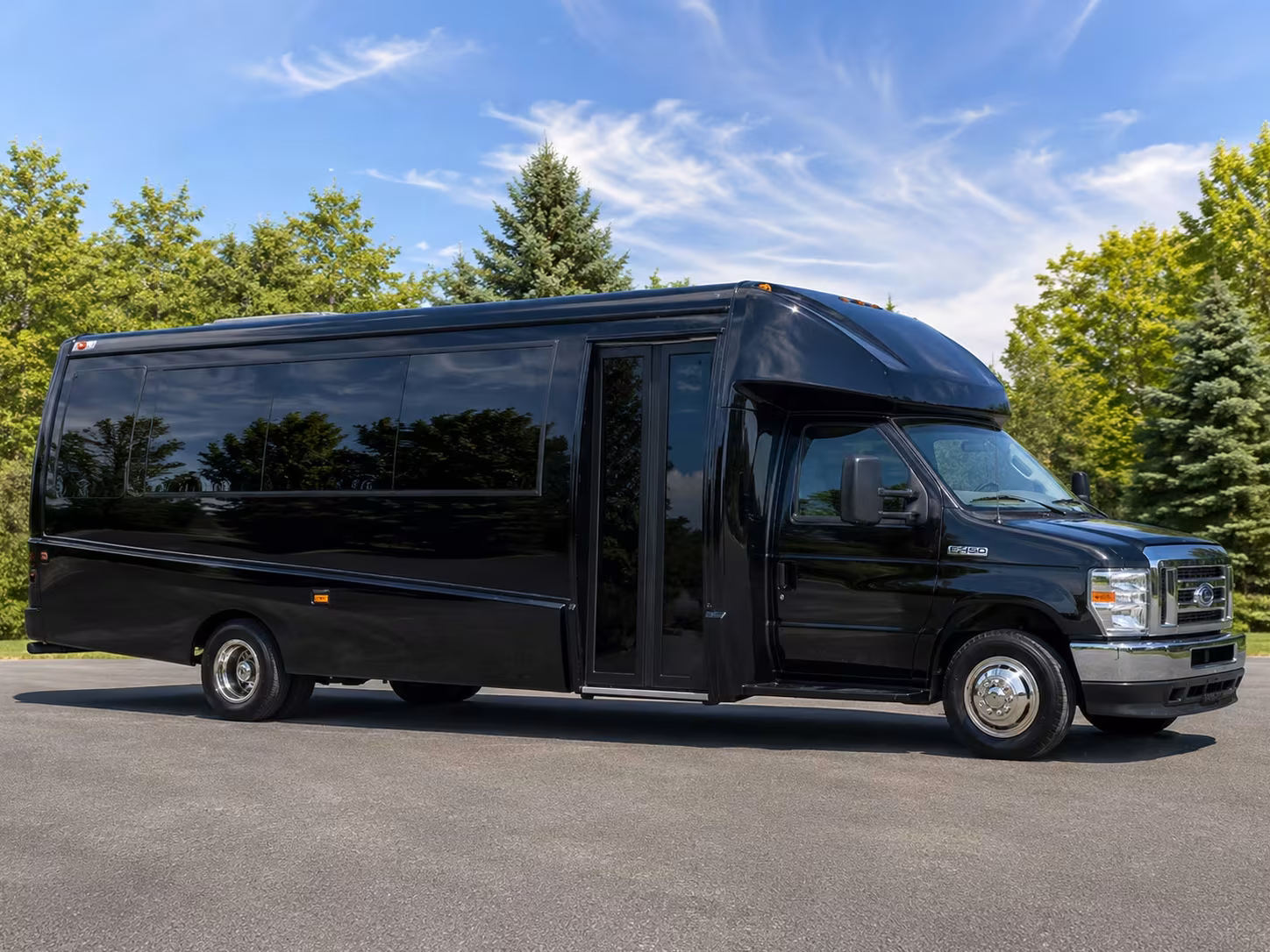 15 passenger minibus