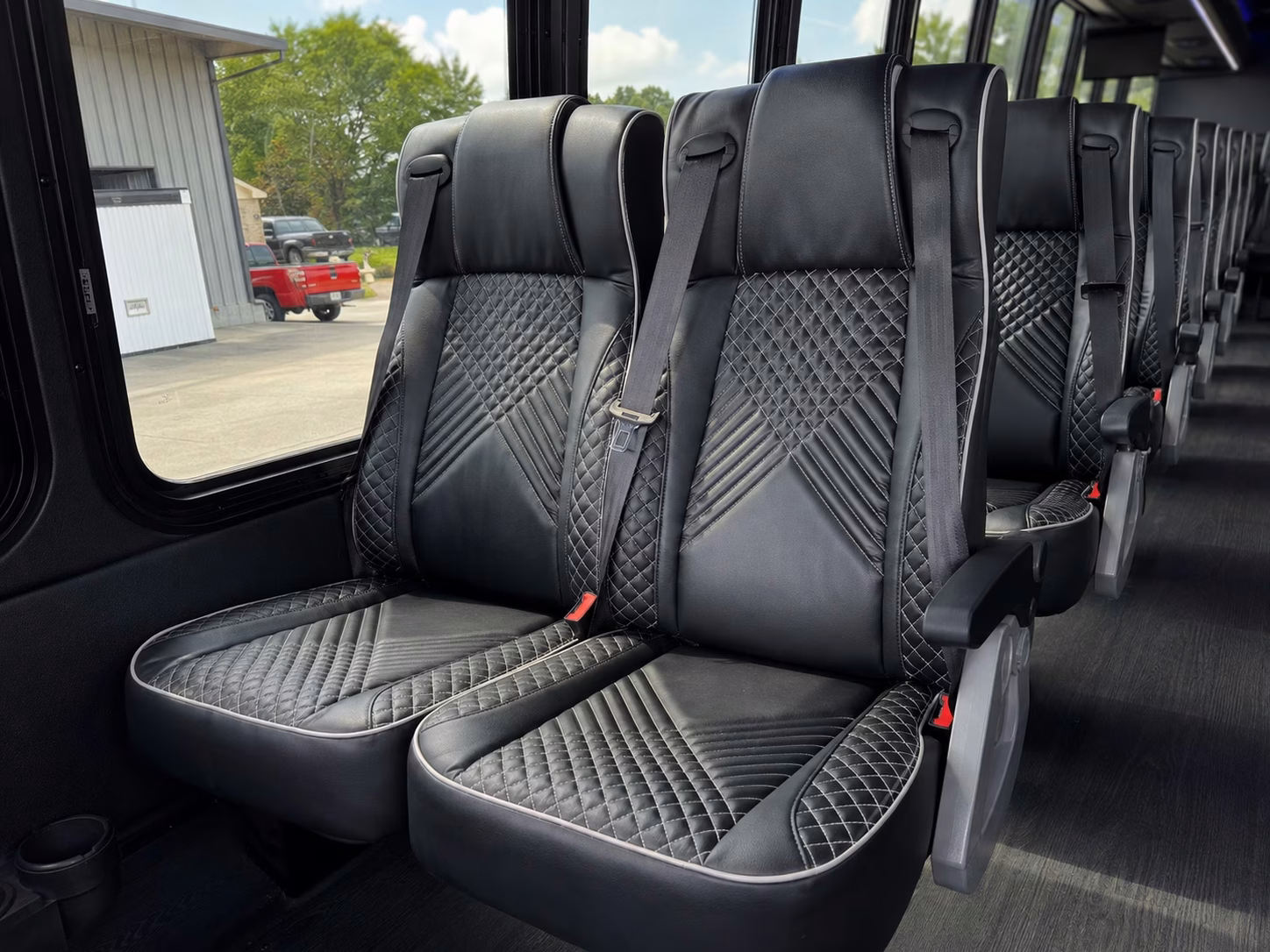 roanoke wedding shuttle buses between hotels and your venue