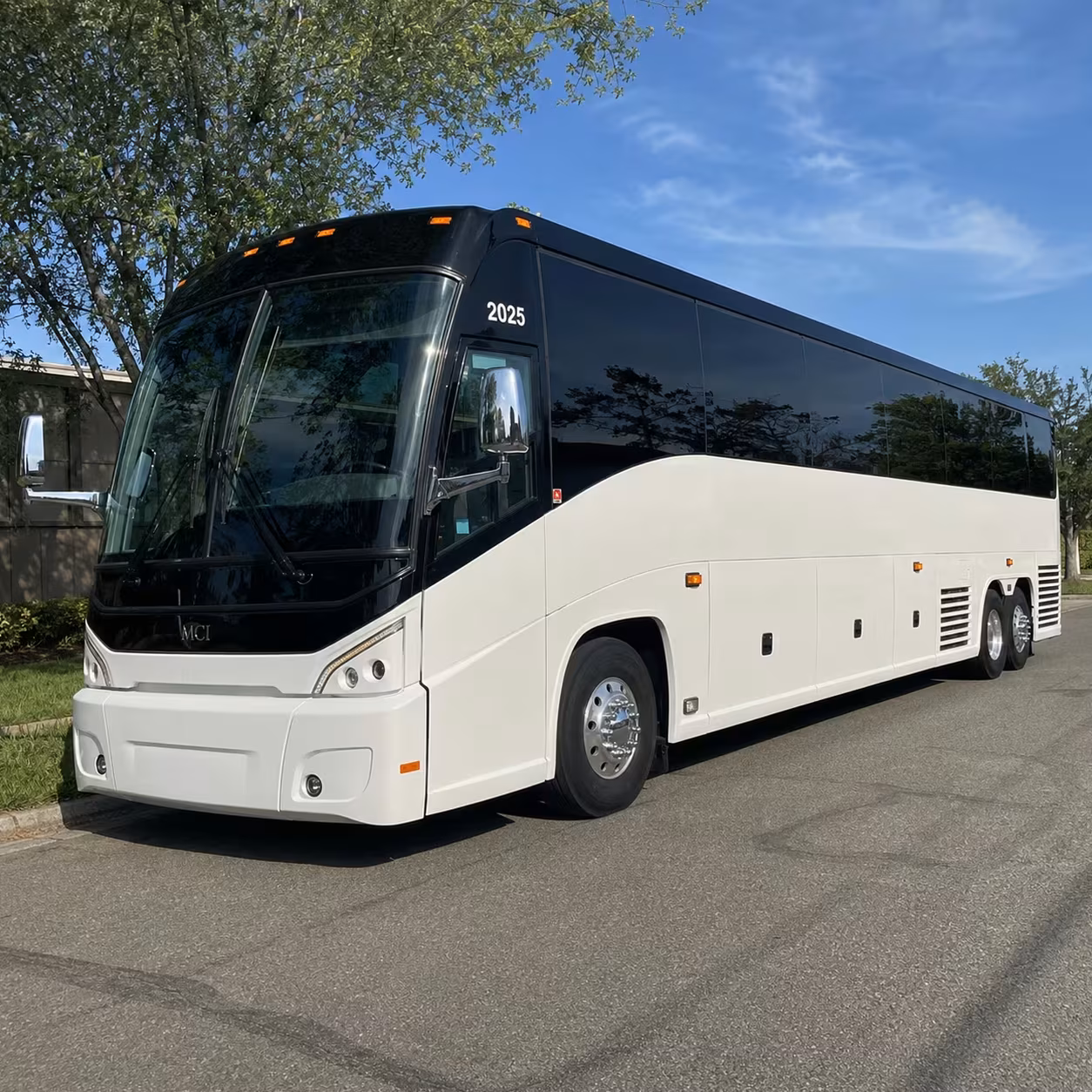 roanoke wedding weekend bus rentals for out of town guests