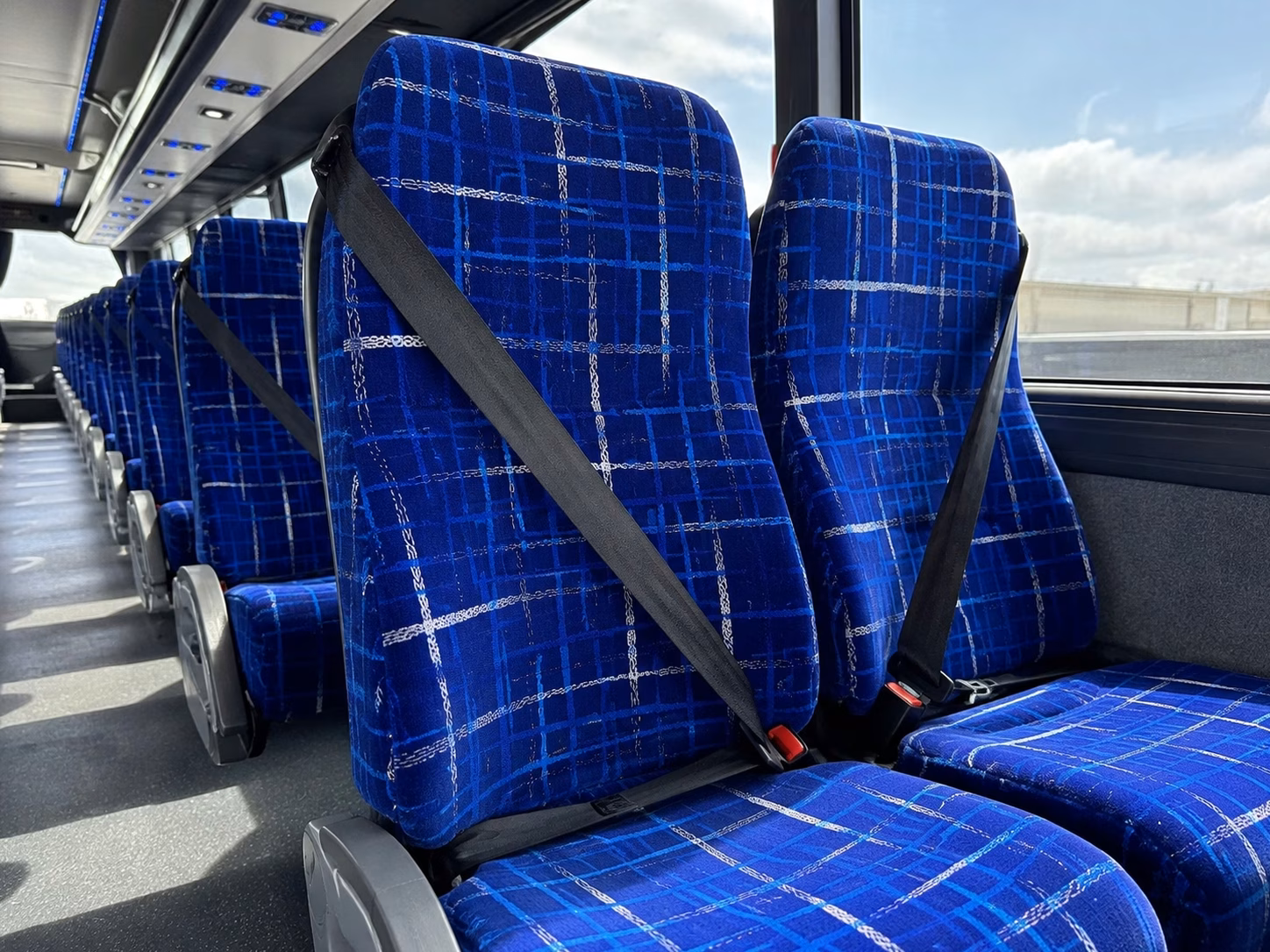 roanokecharter bus rental