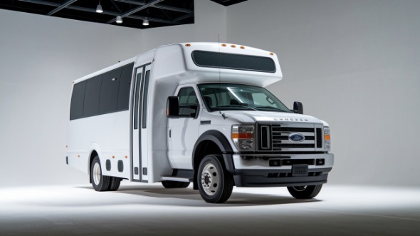 roanoke 25 passenger minibus